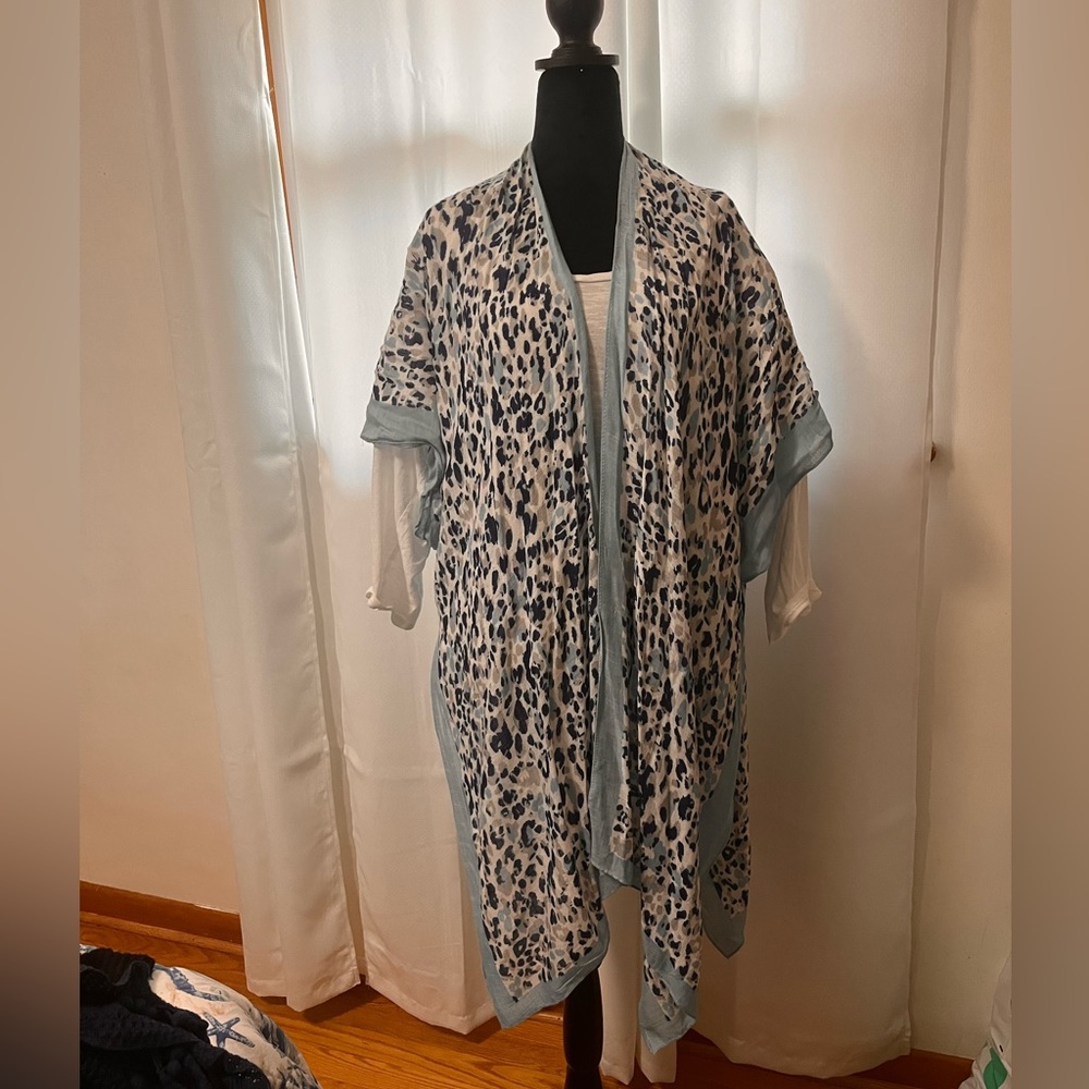 Womens cape